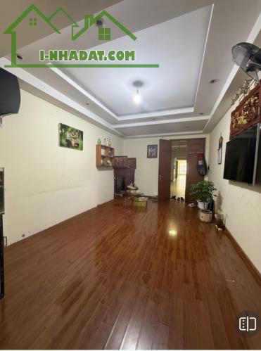 Căn chung cư-Khu nhà ở Ba Hàng A-282 Lĩnh Nam  DT: 78m 2 ngủ- Giá 3.x tỷ, - 4