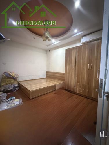 Căn chung cư-Khu nhà ở Ba Hàng A-282 Lĩnh Nam  DT: 78m 2 ngủ- Giá 3.x tỷ, - 2