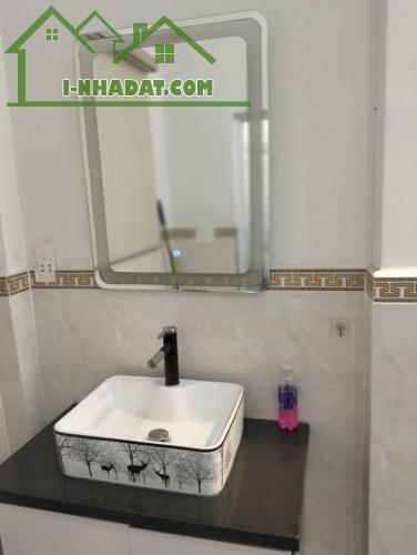 BÁN NHÀ ĐẸP TRƯƠNG THỊ HOA, P.TÂN THỚI HIỆP, Q.12 – HẺM XE HƠI, GIÁ TỐT