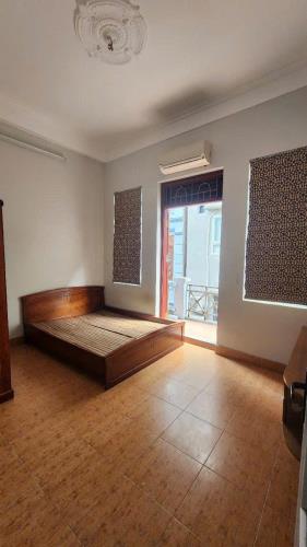 Cần bán gấp nhà Khương Đình 65m² x 5 tầng, hai mặt thoáng, 6 phòng ngủ rộng, Giá chỉ 9,8