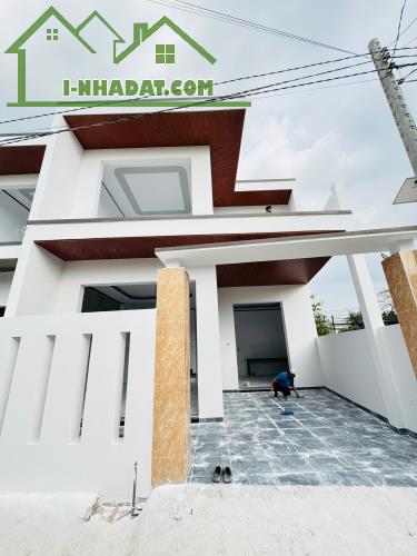 BÁN BIỆT THỰ MINI - CÁCH TRUNG TÂN TP BIÊN HÒA CHỈ 5P ĐI XE giá chỉ 2ty490sổ hồng riêng