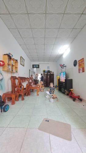 BÁN NHÀ CẤP 4 - PHƯỜNG ĐÔNG HÒA - ĐƯỜNG TRẦN HƯNG ĐẠO - TP DĨ AN - 168M2 - GIÁ 3.9 TỶ. - 2