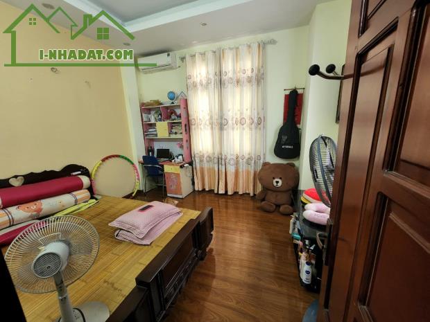 BÁN NHÀ GẦN PHỐ THÁI THỊNH – ĐỐNG ĐA, MẶT NGÕ Ô TÔ TO NHƯ PHỐ, HAI THOÁNG, KINH DOANH. - 3