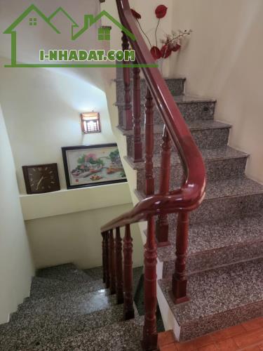 BÁN NHÀ GẦN PHỐ THÁI THỊNH – ĐỐNG ĐA, MẶT NGÕ Ô TÔ TO NHƯ PHỐ, HAI THOÁNG, KINH DOANH. - 4