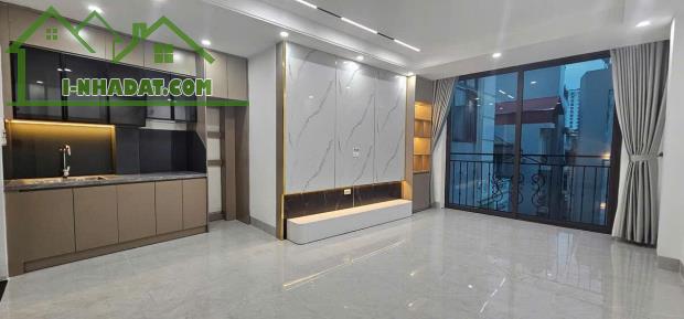 Bán nhà Xuân La – Tây Hồ - 35m2 – 6 tầng – giá 8.8 tỷ