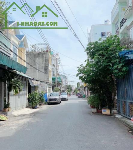 Nhà cấp 4 lô góc đường 8m , 40m2 ( 4x16 ) Lâm Thị Hố Q12 , Thu nhập 6tr/th , 4 tỷ nhỉnh - 1