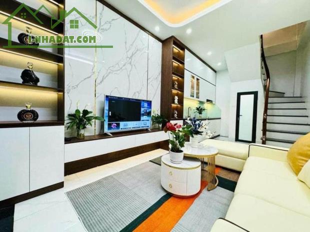 Chính Chủ Cần Bán Nhà Xây Mới Ngay Vincom Royal City Thanh Xuân Hà Nội 28m2 - 5 Tầng - 2