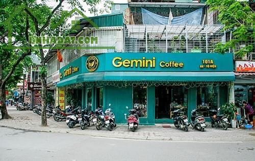 cho thuê biệt thự mặt phố HOÀNG NGÂN, dt đất 340m2x3t, Lô góc  2 mặt tiền 20m- Vị trí cực