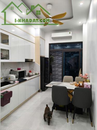 NGUYÊN HỒNG BA ĐÌNH - NHÀ ĐẸP 4 NGỦ DIỆN TÍCH NGON - VỊ TRÍ CỰC ĐẸP - 3