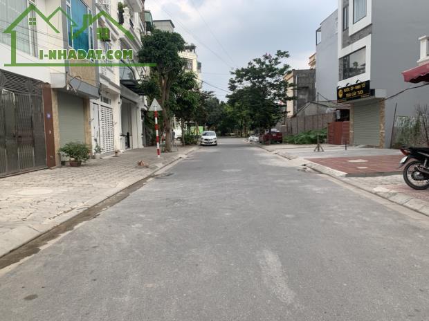 Bán 112m đất ngõ 49 Đức Giang, đường trước sau đều ô tô tránh, giá đầu tư chỉ 13,8 tỷ - 3