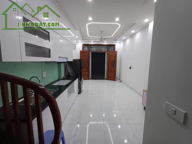 Bán nhà 5 tầng, thang máy, Lê Lợi, Trung tâm quận Hà Đông - 1