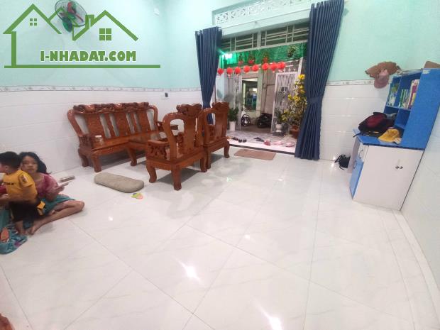 BÁN NHÀ TAM HIỆP, SỔ HỒNG THỔ CƯ ĐƯỜNG OTO, SÂN OTO GẦN CÔNG TY BITIS - 1