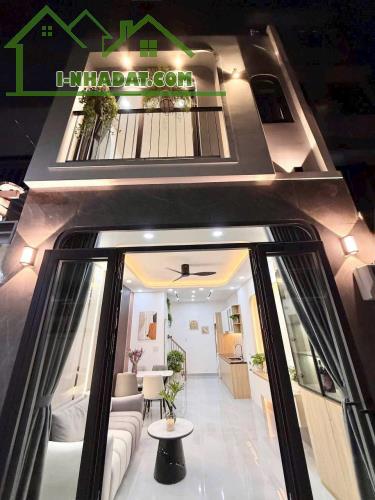 Bán căn nhà siêu phẩm ở đường Bùi Đình Tuý,Bình Thạnh hẻm xe hơi, 27m2,2tỷ270, SHR - 5