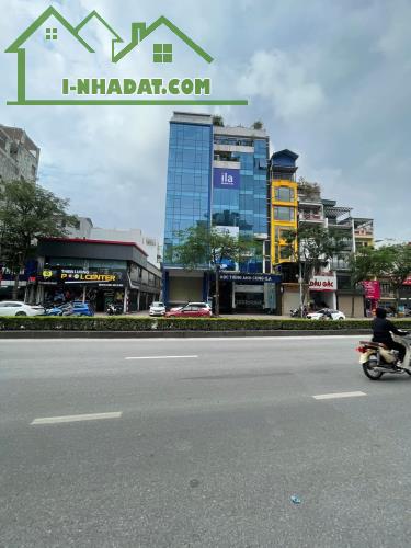 BÁN TÒA NHÀ 10 TẦNG - 214M² - MẶT PHỐ NGUYỄN VĂN CỪ, LONG BIÊN -130 TỶ - DÒNG TIỀN 4 TỶ.