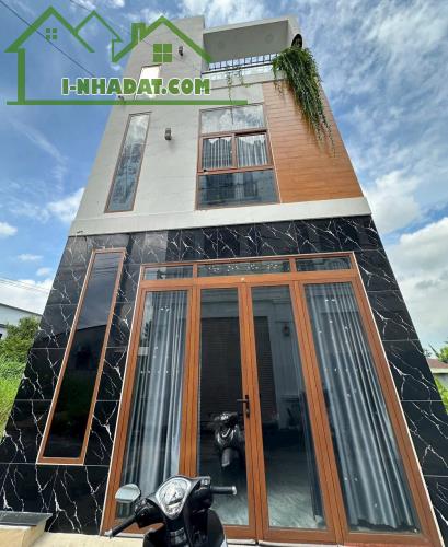 Kẹt tiền, bán gấp nhà 1T2L P.Hố Nai, gần GS.Lộc Lâm, đường nhựa 5m chỉ 2 tỷ750