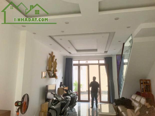Kẹt tiền, bán gấp nhà 1T2L P.Hố Nai, gần GS.Lộc Lâm, đường nhựa 5m chỉ 2 tỷ750 - 3