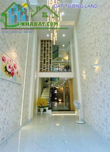 Nhà mới  5 Tầng, Mặt tiền Nguyễn Duy Cung, Phường 12, Gần Emart Phan Huy Ích - 3