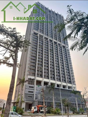 Bán CĂN HỘ Studios 30m2 View Biển Tầng Cao tại chung cư ICON40 mặt đường Hoàng Quốc Việt - 1