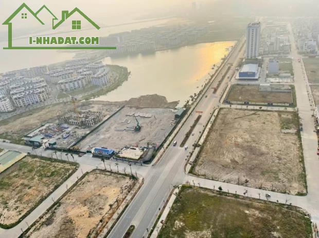 Bán CĂN HỘ Studios 30m2 View Biển Tầng Cao tại chung cư ICON40 mặt đường Hoàng Quốc Việt - 2