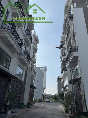 Bán đất Hẻm xe hơi đường 18B, Khu Lê Văn Quới, 65m² ( 4 x 16.) Không Lộ giới, Khu cao tầng - 1