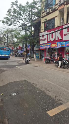 BÁN NHÀ MẶT PHỐ ĐỨC THẮNG – VỊ TRÍ ĐẸP, KINH DOANH ĐỈNH – GIÁ CỰC TỐT!  📍 Địa chỉ: Số 24 - 3