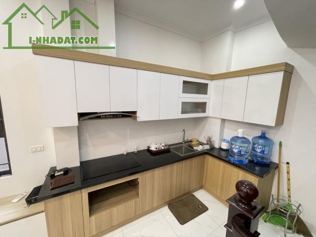 Siêu phẩm Hồng Tiến, 5 tầng, 35m2 ngõ thông ô tô, đủ nội thất, giá 6 tỷ hơn - 1
