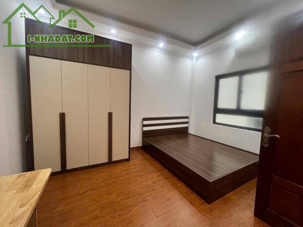 Siêu phẩm Hồng Tiến, 5 tầng, 35m2 ngõ thông ô tô, đủ nội thất, giá 6 tỷ hơn - 2