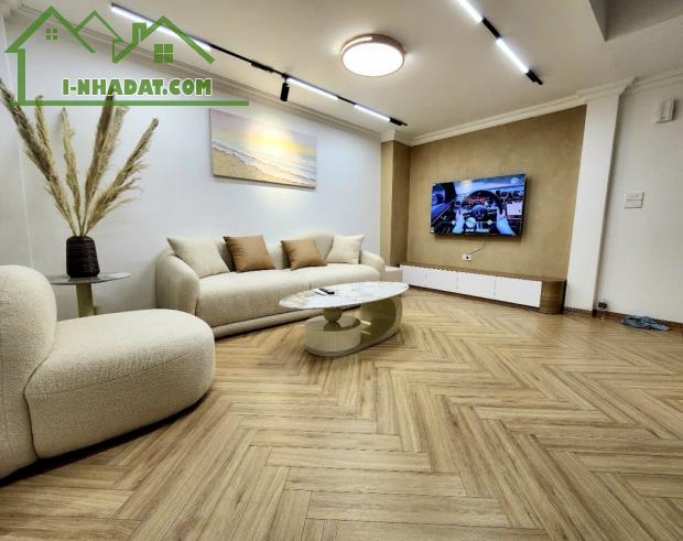 3 Bước Ra Ô Tô – Mặt Tiền Rộng - Ngõ Thông - Gần Hồ Đền Lừ - 1