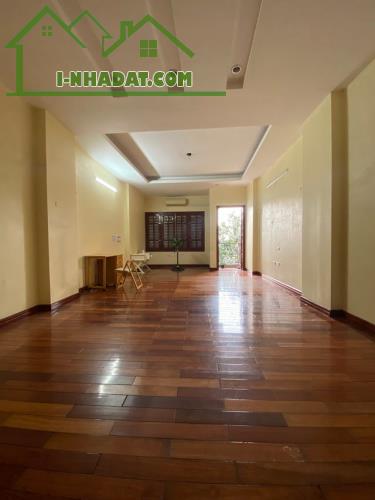 Bán nhà Mặt phố Long biên 1 Ngọc Lâm 91m/130m sử dụng 5 tầng mặt tiền 4.8m giá 38 tỷ