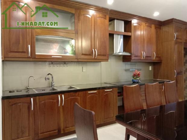 Bàn nhà mới đẹp 4 thoáng, đủ nội thất, 38m2 x 5 tầng, Nguyễn Văn Cừ, Long Biên. Giá 6 tỷ 7 - 3
