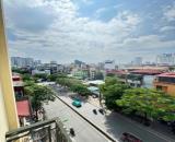 MẶT PHỐ LẠC LONG QUÂN 27.2 TỶ - KINH DOANH ĐỈNH - VỈA HÈ RỘNG - THANG MÁY - Ô TÔ DỪNG ĐỖ