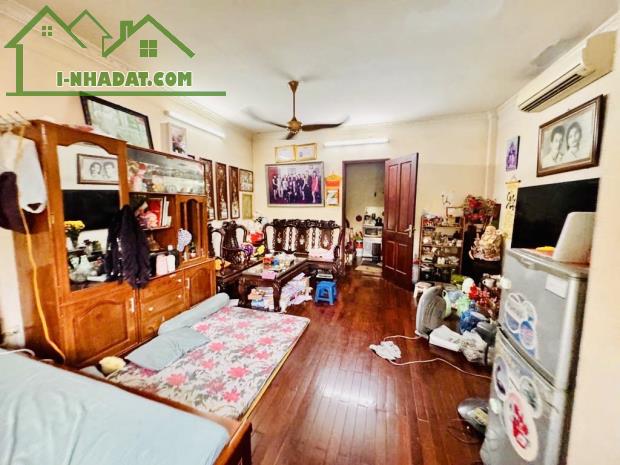 BÁN GẤP NHẢ PHỐ NGUYỄN LƯƠNG BẰNG-TÂY SƠN - ĐỐNG ĐA 40 M2-5 T -MT 5 M -16,5 TỶ - 2