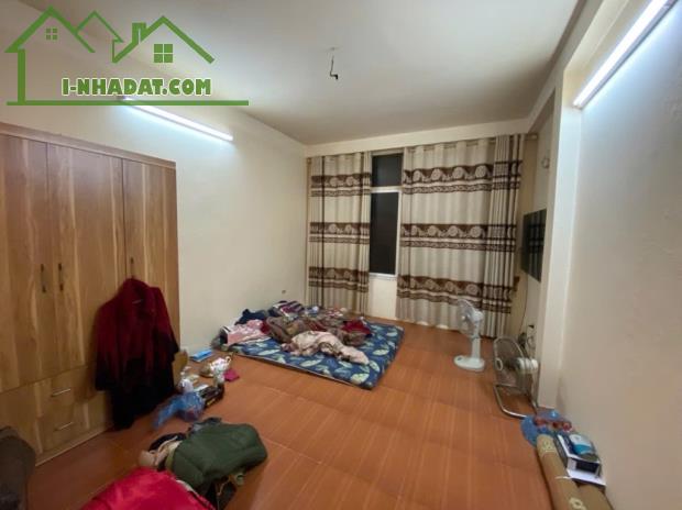 BÁN GẤP NHẢ PHỐ NGUYỄN LƯƠNG BẰNG-TÂY SƠN - ĐỐNG ĐA 40 M2-5 T -MT 5 M -16,5 TỶ