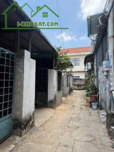 BÁN NHÀ NGUYỄN VĂN TĂNG 52.6m2 (2.6m x 20.3m), 2 TẦNG, LONG THẠNH MỸ, QUẬN 9 - 1