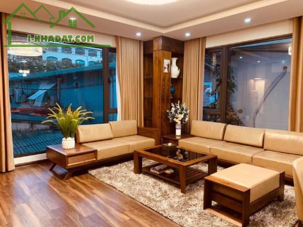 MỚI ĐẸP HIẾM!!! BÁN NHÀ NGUYỄN NGỌC NẠI, HƠN 55M2, Ô TÔ ĐỖ CỬA, THANG MÁY