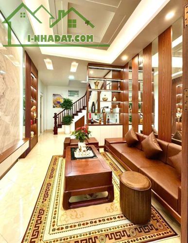 🍀BÁN NHÀ TRƯƠNG ĐỊNH - 6 Tầng 33m2 - Ngõ Nông  - Gần Phố  - Nhỉnh 6 TỶ - 5