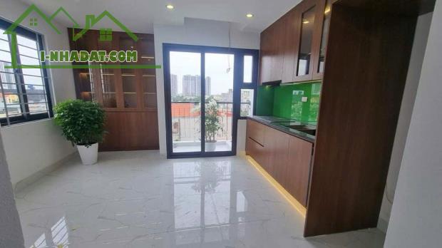 Bán tòa CCMN Cầu Cốc 51m 7 tầng 13 phòng kép kin 10 tỷ - 2