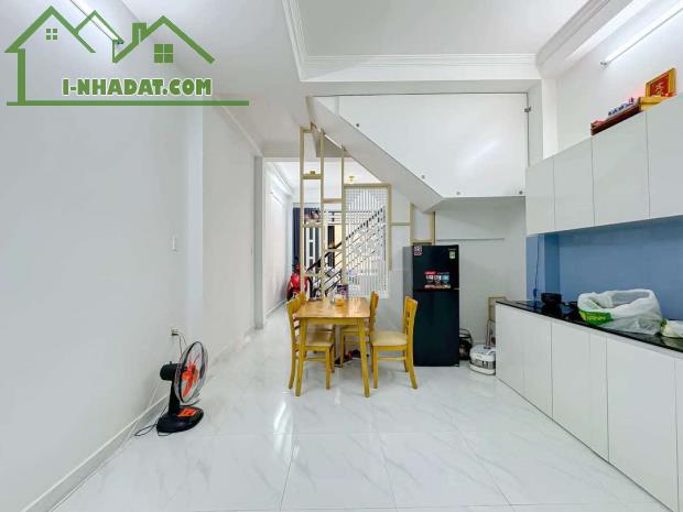bán nhà DT44m2(4x11m)-2T-3PN-Đ8m ôtô-hòn xện-Vĩnh hoà-Nha Trang-chỉ 2ty7 kẹt tiền - 1