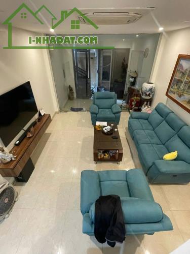 NHÀ ĐẸP VIP QUẬN BA ĐÌNH - 6 TẦNG THANG MÁY - Ở NGAY - TRUNG TÂM THỦ ĐÔ    DT 45M ,x 6T MT