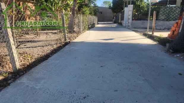 Bán 183m2 đất thổ cư Hẻm Trưng Trắc, Tân An, thị xã LaGi giá rẻ 1 tỷ - 4