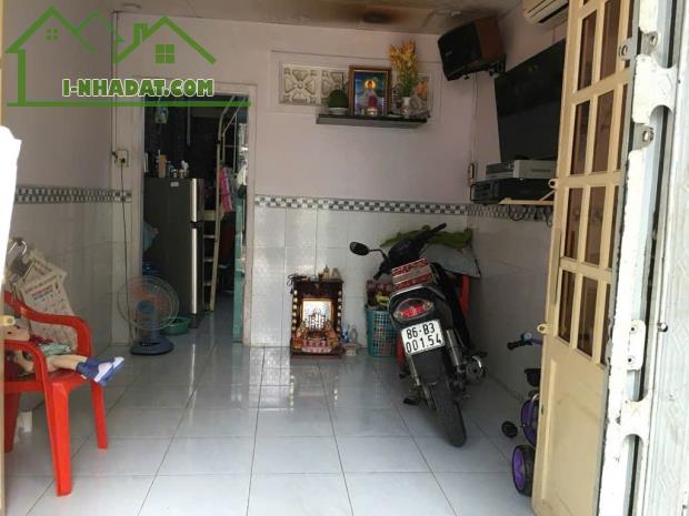 NHÀ BÁN GIÁ RE P. ĐÔNG HƯNG THUẬN, Q12 - 21 M2 - 2.3 TỶ