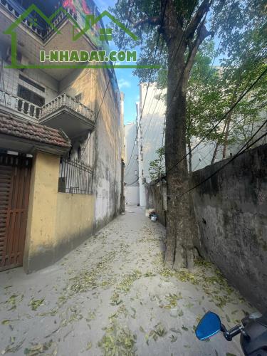 BÁN NHÀ MỚI SANG XỊN MỊN (ĐỊNH CÔNG THƯỢNG)