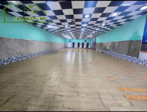 Cho Thuê Mặt Bằng Lê Hồng Phong – 500m² – Có Phòng Ở – Thích Hợp Kho & Bida. Liên hệ: