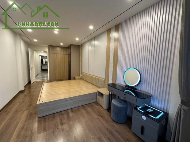 Cần bán nhà Đường Láng, Đống Đa, 40m2, 7T Thang máy, Siêu hiếm, 9.2 tỷ - 2