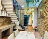 Bán căn nhà đẹp mới full nội thất gần biển đi bộ ra chợ đêm ,hẻm rộng  cách Hùng Vương 50m
