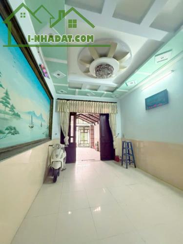 Mặt tiền kinh doanh Trung Mỹ Tây 12 – Q12 – 4 tầng- 104m2 – Sổ đẹp – Chỉ 7.8 Tỷ còn thương - 1