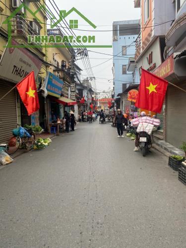 Đất Trâu Quỳ, đường ô tô tải chạy qua, DT 71m2 giá chỉ nhỉnh 6.9 tỷ. LH: 0379483926 - 1