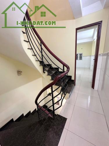 Nhà 3 tầng hẻm thông đường Tuy Lý Vương P12Q8. 4.48 tỷ - 3