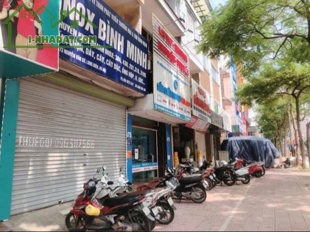 Bán nhà mặt phố Nguyễn Văn Cừ quận Long Biên vị trí đẹp vỉa hè buôn bán sầm uất 129m 36 tỷ - 1