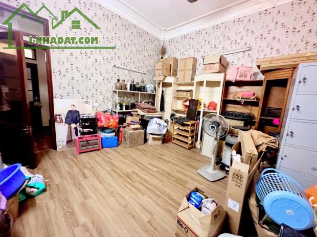 Bán nhà mặt phố Nguyễn Văn Cừ quận Long Biên vị trí đẹp vỉa hè buôn bán sầm uất 129m 36 tỷ - 2